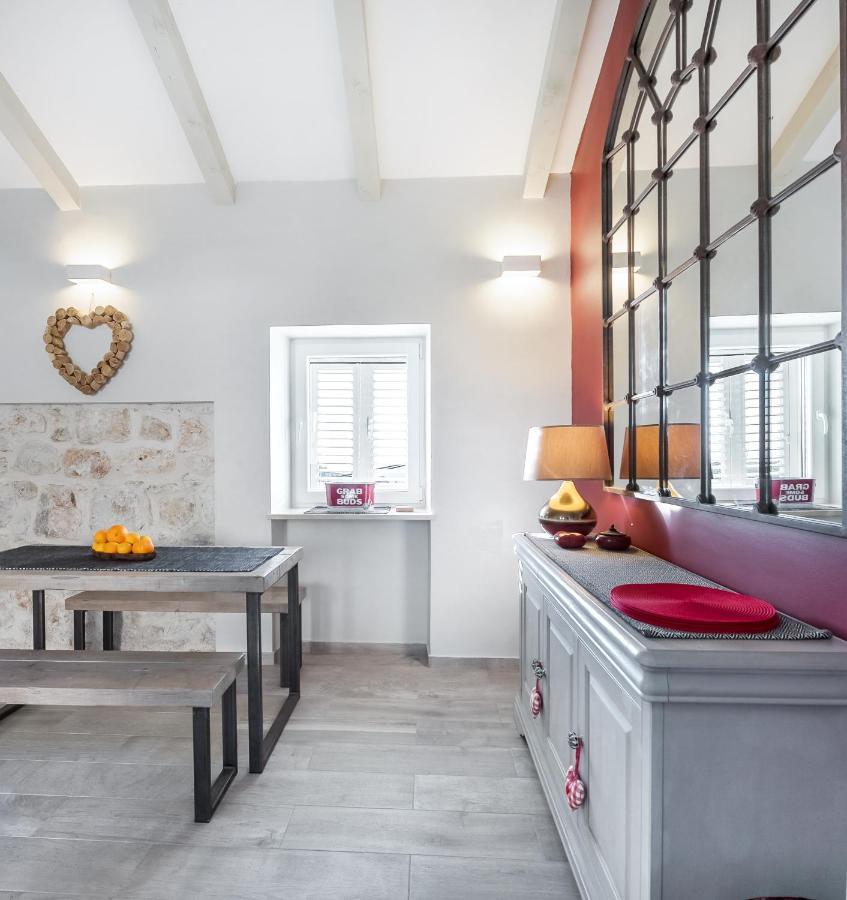 Jully Apartment With Swimming Pool Babino Polje Екстериор снимка